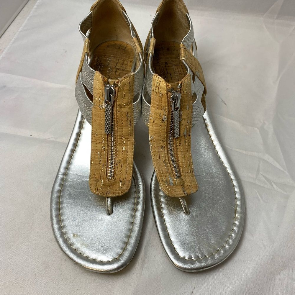 Donald Pliner Dori sandal 8.5M synthetic leather - Picture 3 of 7